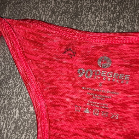 90 degree small athletic workout shirt - Picture 6 of 6